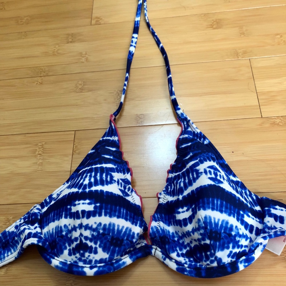 FREE W $20+ PURCHASE!
